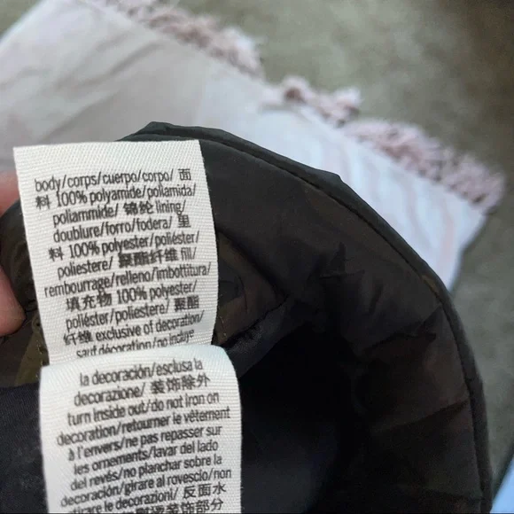 Pink Camo jackets  size M - Picture 12 of 12